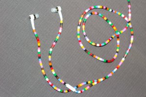 hörlurar (1 av 1)-2