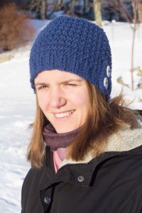 mössa med knappar (1 av 1)