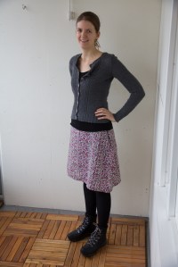 kjol prickig (1 av 1)