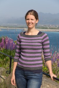 lofoten grålila tröja (1 av 1)